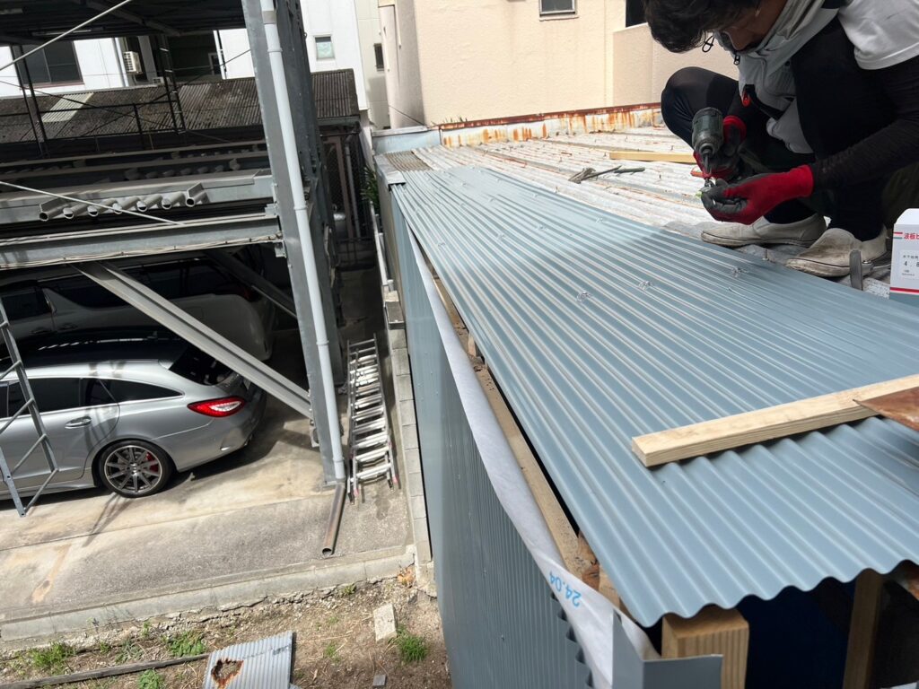 トタン波板